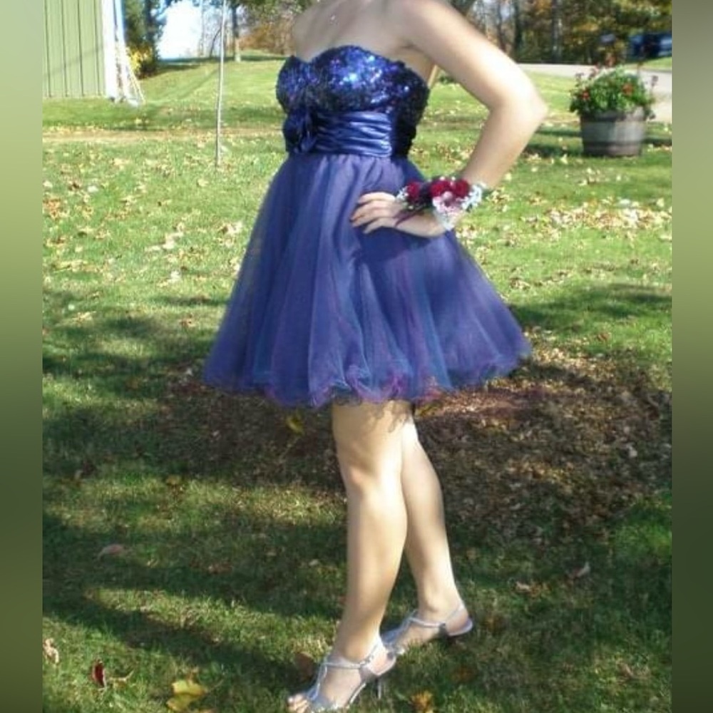 Sequined strapless formal dress